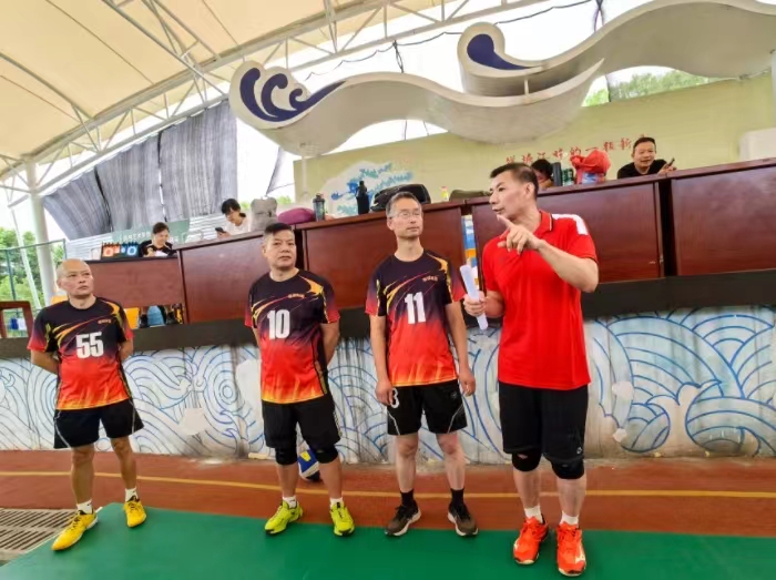 杭州市举办“喜迎亚运会,气排进乡村”气排球俱乐部比赛